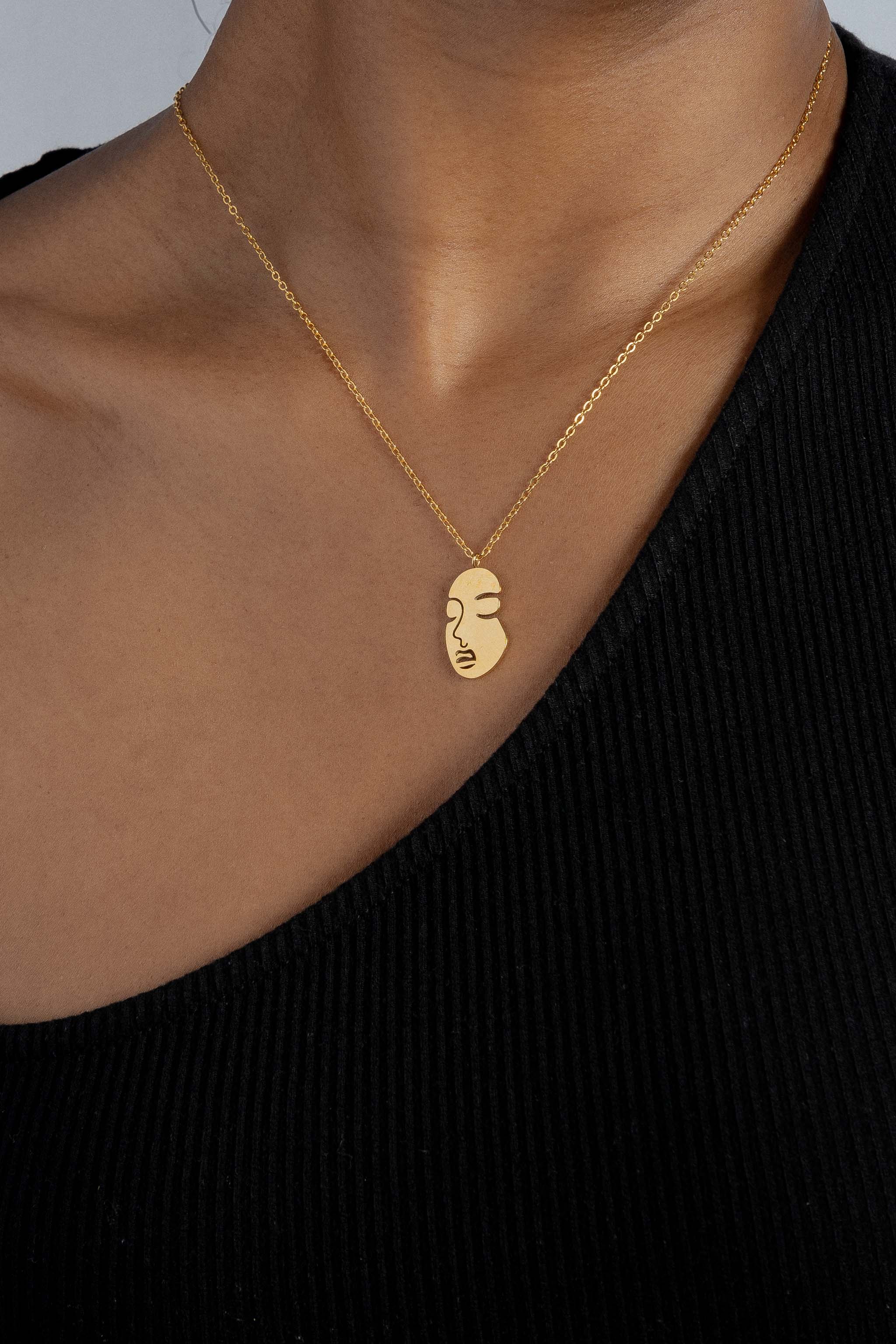 Serenity Necklace with Simple Chain - Gold