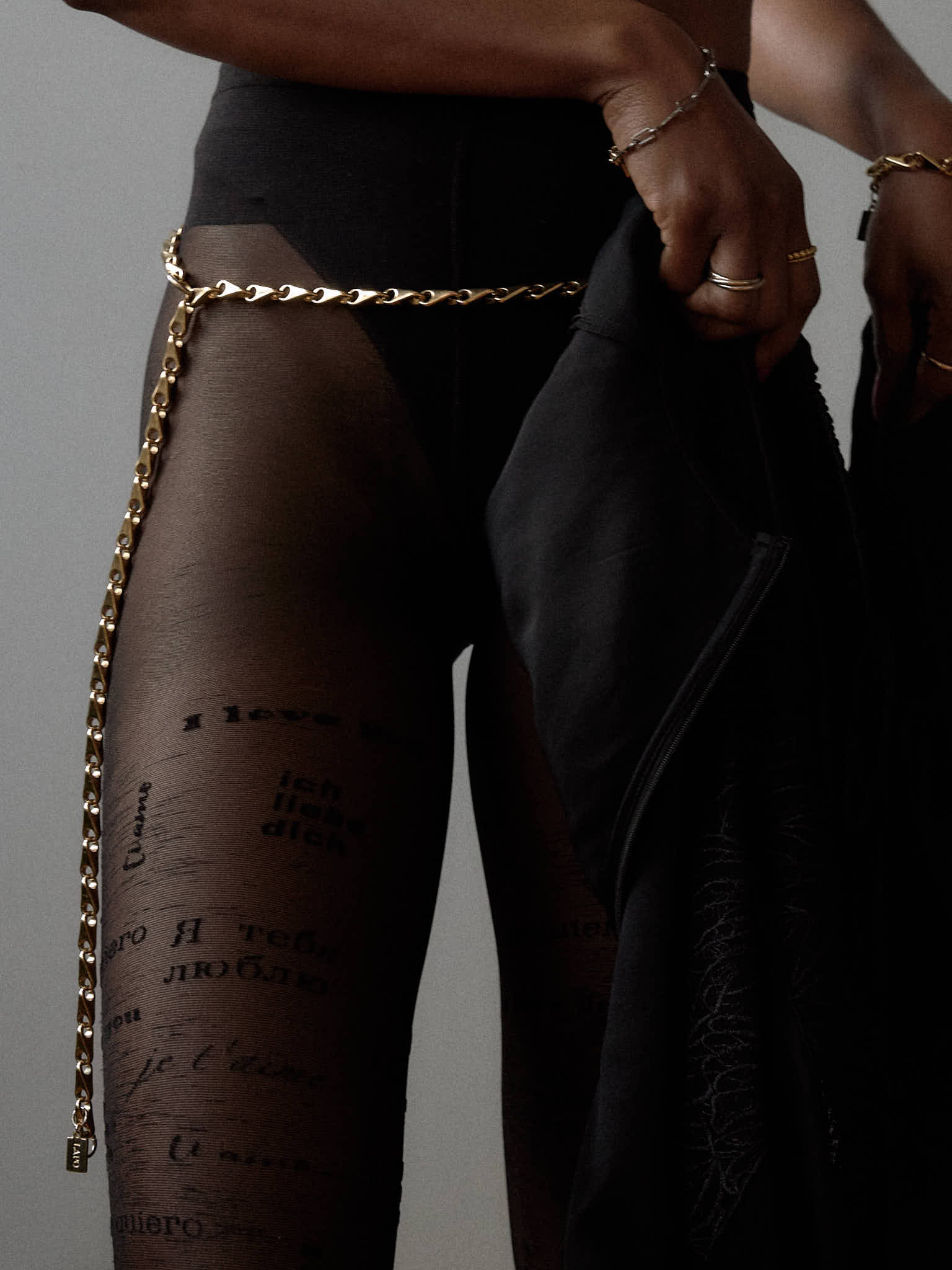 Zira Gold Chain Belt